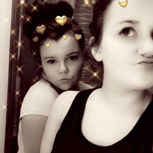 Meet your Posher, Brittany